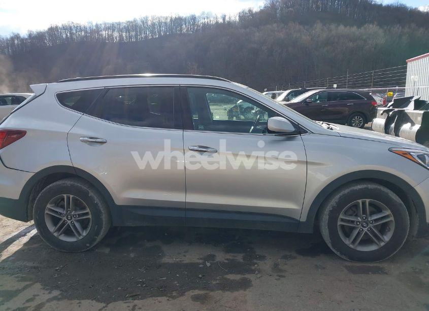 Photo 13 of 2017 Hyundai Santa FE SPORT 2.4L (VIN 5XYZUDLB0HG490137)