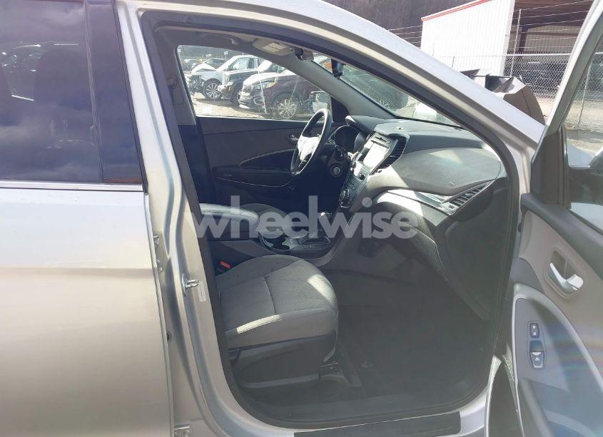 Photo 5 of 2017 Hyundai Santa FE SPORT 2.4L (VIN 5XYZUDLB0HG490137)