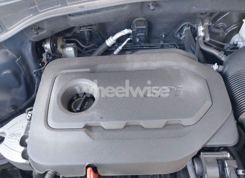 Photo 10 of 2018 Hyundai Santa FE SPORT 2.4L (VIN 5XYZUDLB0JG548561)