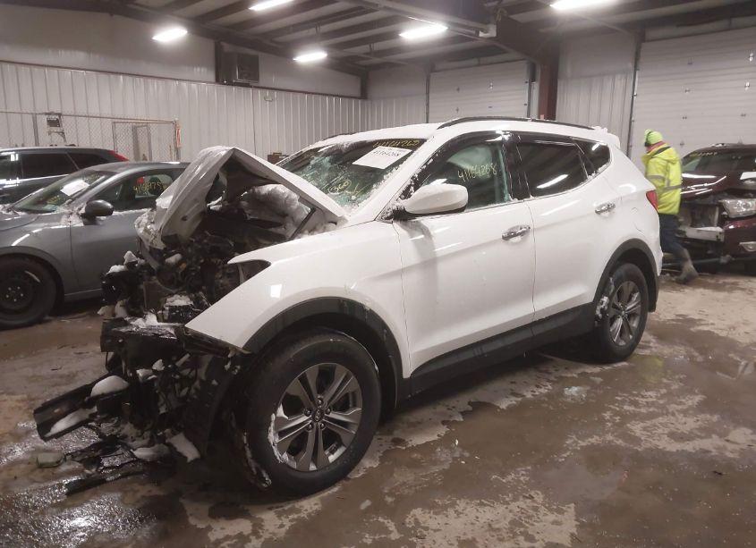 Photo 2 of 2016 Hyundai Santa FE SPORT 2.4L (VIN 5XYZUDLB1GG316351)