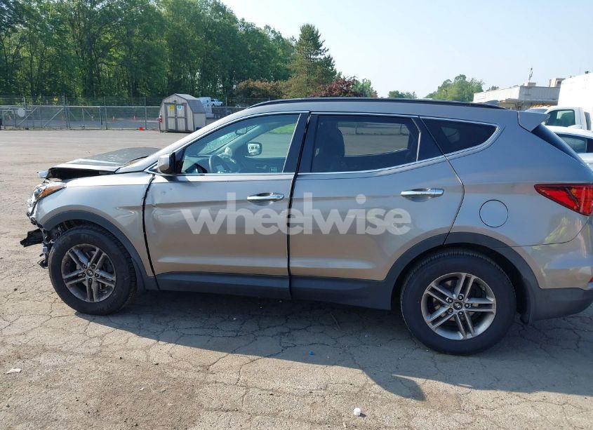 Photo 15 of 2017 Hyundai Santa FE SPORT 2.4L (VIN 5XYZUDLB1HG426673)
