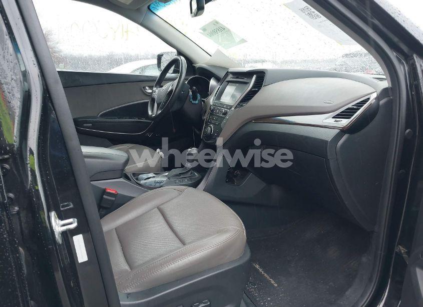 Photo 5 of 2017 Hyundai Santa FE SPORT 2.4L (VIN 5XYZUDLB1HG473864)