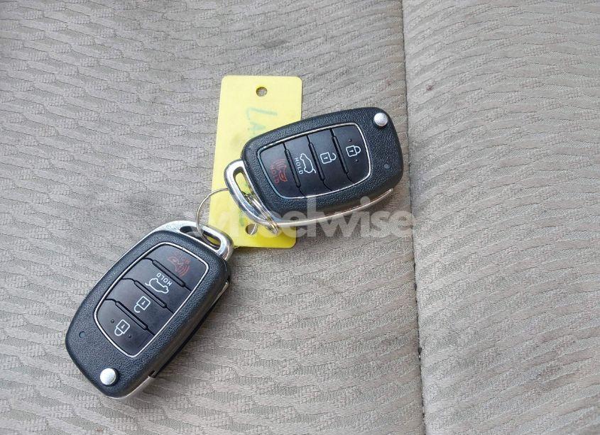 Photo 11 of 2017 Hyundai Santa FE SPORT 2.4L (VIN 5XYZUDLB1HG491183)