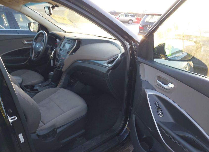 Photo 5 of 2016 Hyundai Santa FE SPORT 2.4L (VIN 5XYZUDLB3GG313970)
