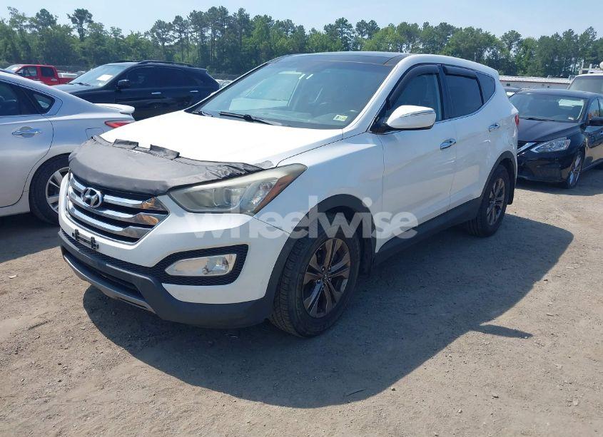 Photo 2 of 2013 Hyundai Santa FE SPORT (VIN 5XYZUDLB4DG035933)