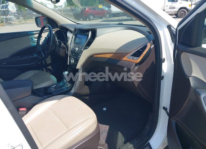 Photo 5 of 2013 Hyundai Santa FE SPORT (VIN 5XYZUDLB4DG035933)