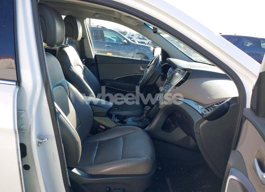 Photo 5 of 2014 Hyundai Santa FE SPORT 2.4L (VIN 5XYZUDLB4EG196929)