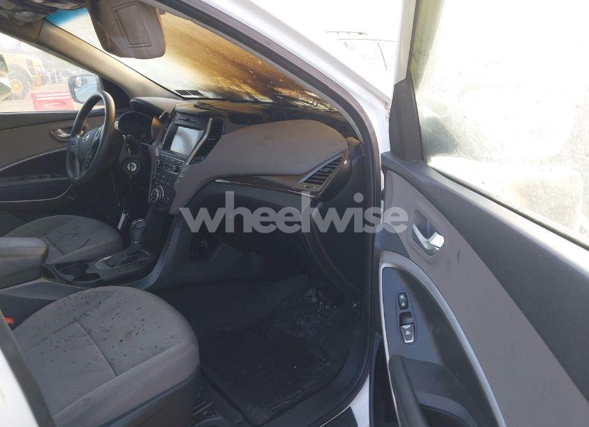 Photo 5 of 2017 Hyundai Santa FE SPORT 2.4L (VIN 5XYZUDLB4HG408748)