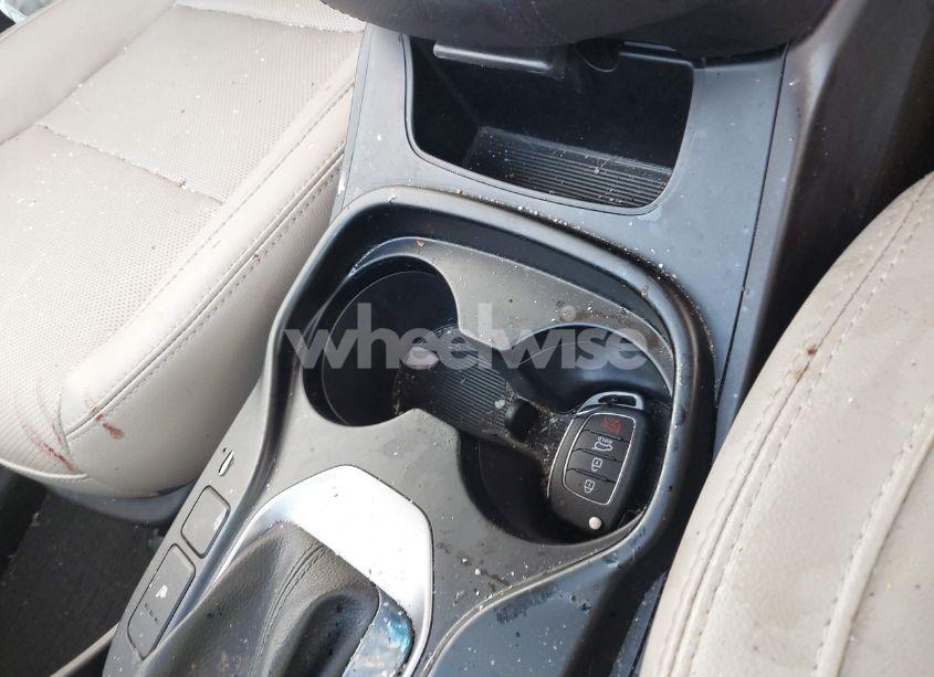 Photo 11 of 2018 Hyundai Santa FE SPORT 2.4L (VIN 5XYZUDLB4JG516079)