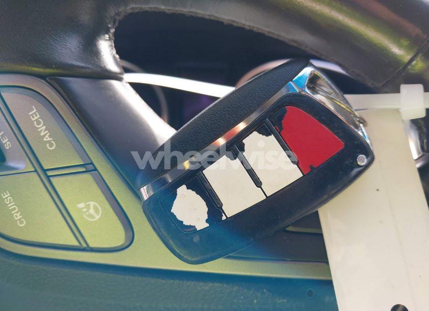 Photo 11 of 2013 Hyundai Santa FE SPORT (VIN 5XYZUDLB5DG029476)