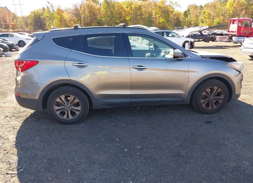 Photo 13 of 2014 Hyundai Santa FE SPORT 2.4L (VIN 5XYZUDLB5EG176687)
