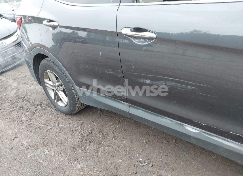 Photo 18 of 2017 Hyundai Santa FE SPORT 2.4L (VIN 5XYZUDLB5HG397310)
