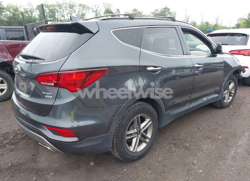 Photo 4 of 2017 Hyundai Santa FE SPORT 2.4L (VIN 5XYZUDLB5HG397310)