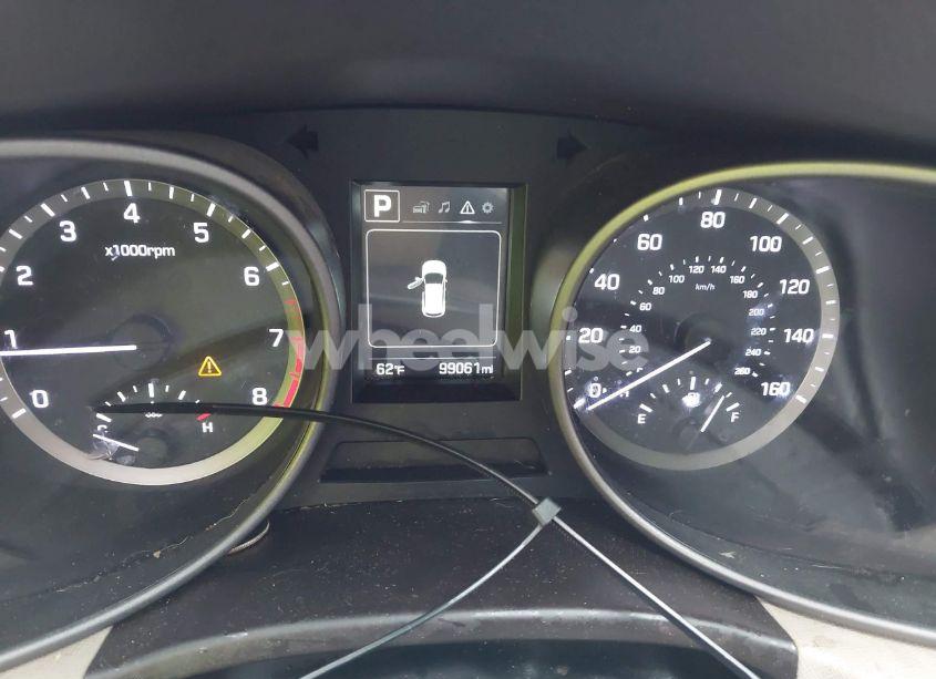 Photo 7 of 2017 Hyundai Santa FE SPORT 2.4L (VIN 5XYZUDLB5HG397310)