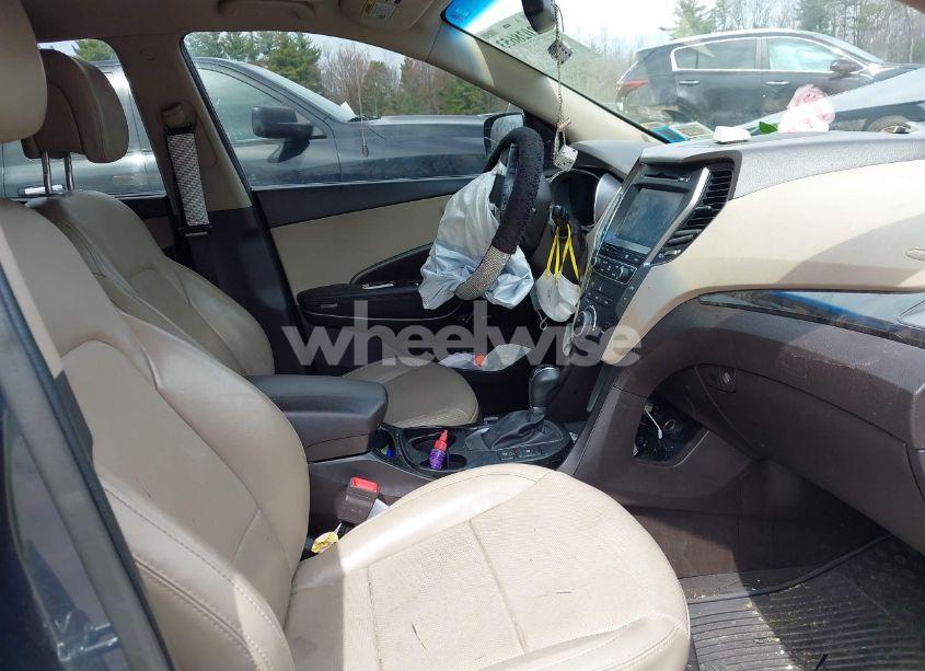 Photo 5 of 2017 Hyundai Santa FE SPORT 2.4L (VIN 5XYZUDLB5HG480493)