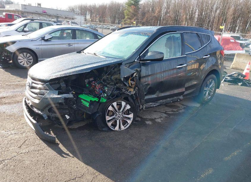 Photo 2 of 2013 Hyundai Santa FE SPORT (VIN 5XYZUDLB6DG049882)