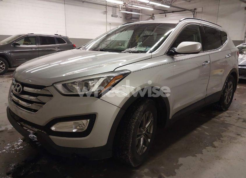 Photo 2 of 2014 Hyundai Santa FE SPORT 2.4L (VIN 5XYZUDLB6EG221510)