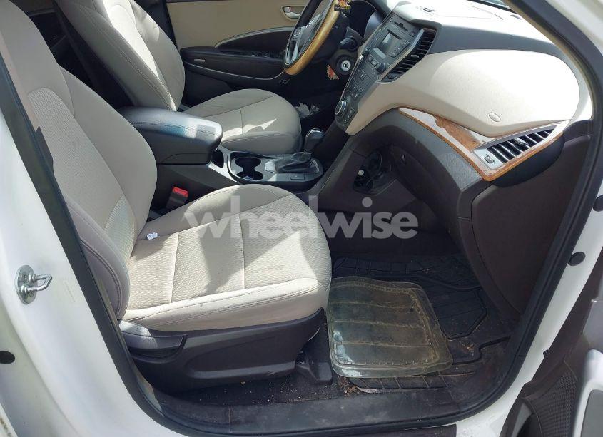 Photo 5 of 2016 Hyundai Santa FE SPORT 2.4L (VIN 5XYZUDLB6GG375508)