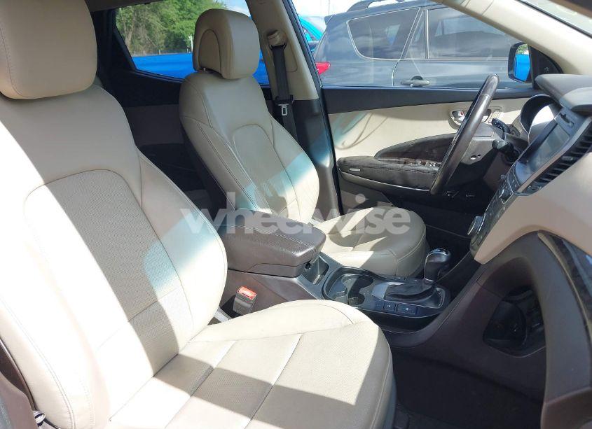 Photo 5 of 2017 Hyundai Santa FE SPORT 2.4L (VIN 5XYZUDLB6HG447194)