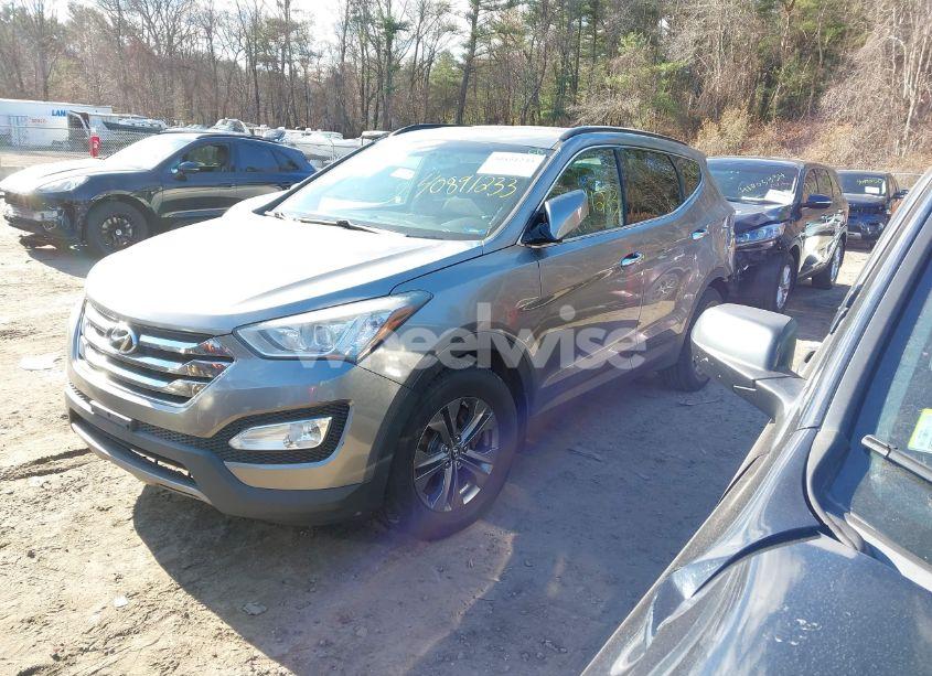 Photo 2 of 2013 Hyundai Santa FE SPORT (VIN 5XYZUDLB7DG001582)
