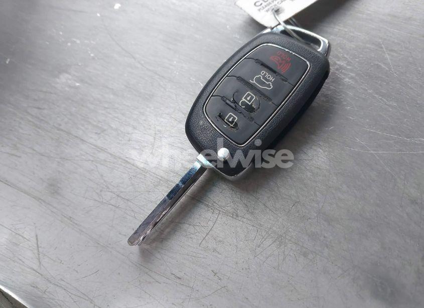 Photo 11 of 2016 Hyundai Santa FE SPORT 2.4L (VIN 5XYZUDLB7GG327936)