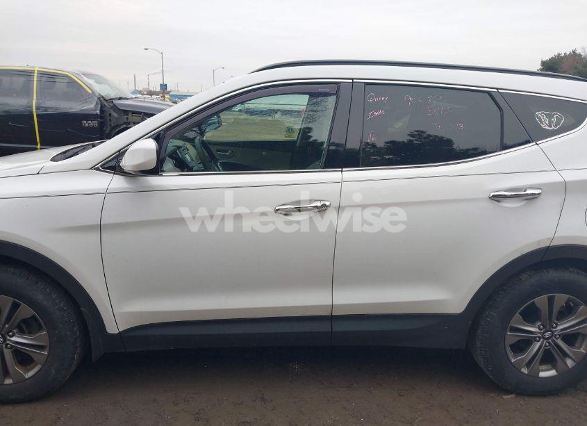 Photo 15 of 2016 Hyundai Santa FE SPORT 2.4L (VIN 5XYZUDLB7GG327936)