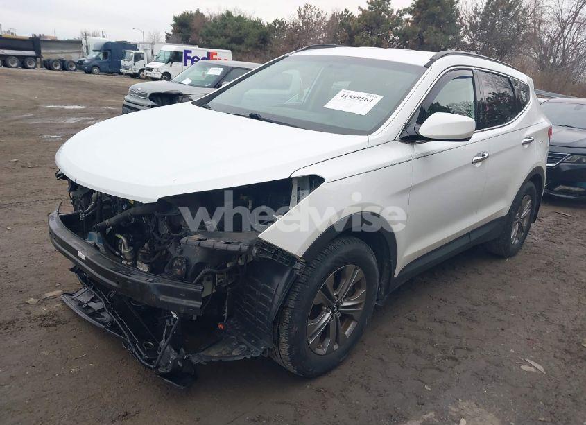 Photo 2 of 2016 Hyundai Santa FE SPORT 2.4L (VIN 5XYZUDLB7GG327936)