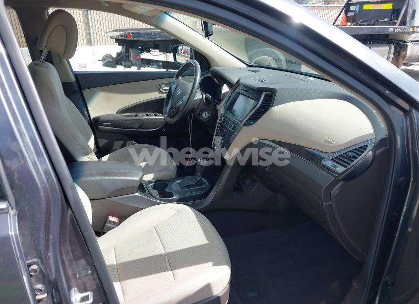 Photo 5 of 2017 Hyundai Santa FE SPORT 2.4L (VIN 5XYZUDLB7HG469642)