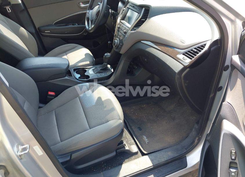 Photo 5 of 2018 Hyundai Santa FE SPORT 2.4L (VIN 5XYZUDLB7JG513919)