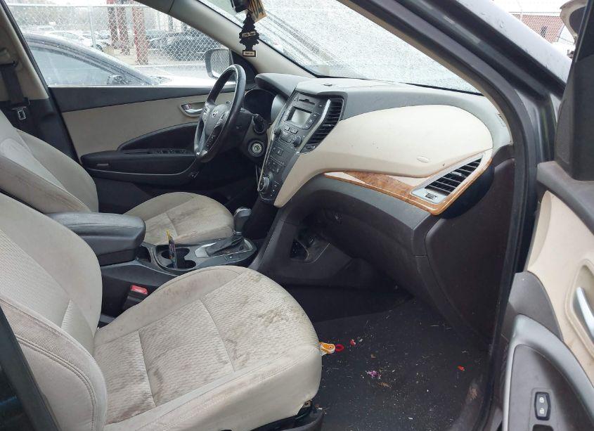 Photo 5 of 2013 Hyundai Santa FE SPORT (VIN 5XYZUDLB8DG009383)