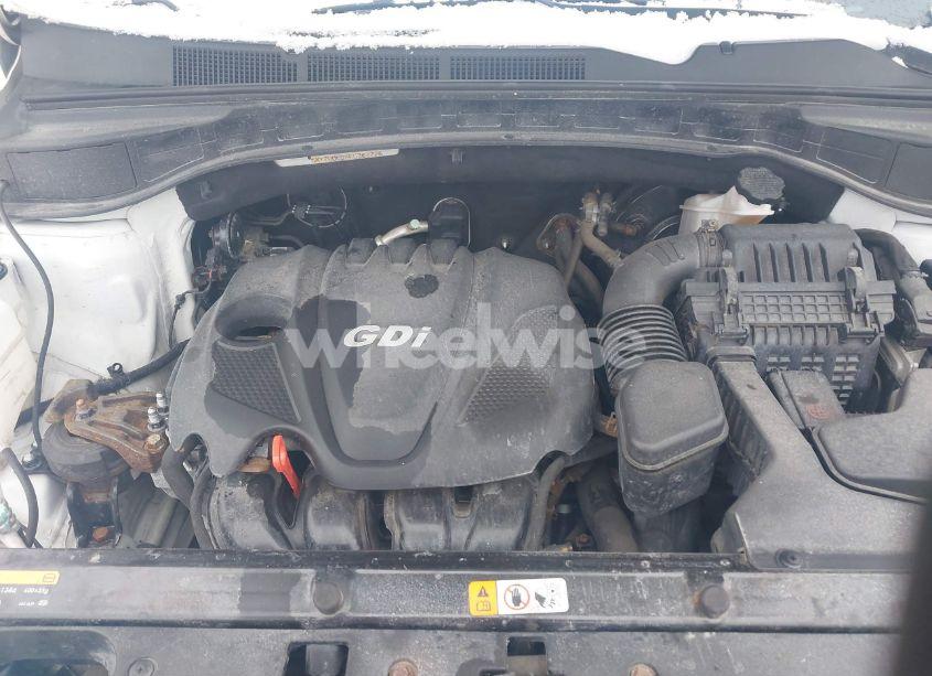 Photo 10 of 2015 Hyundai Santa FE SPORT 2.4L (VIN 5XYZUDLB8FG267776)