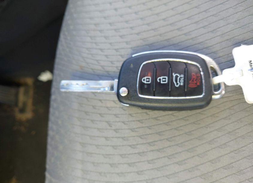 Photo 11 of 2017 Hyundai Santa FE SPORT 2.4L (VIN 5XYZUDLB8HG427061)