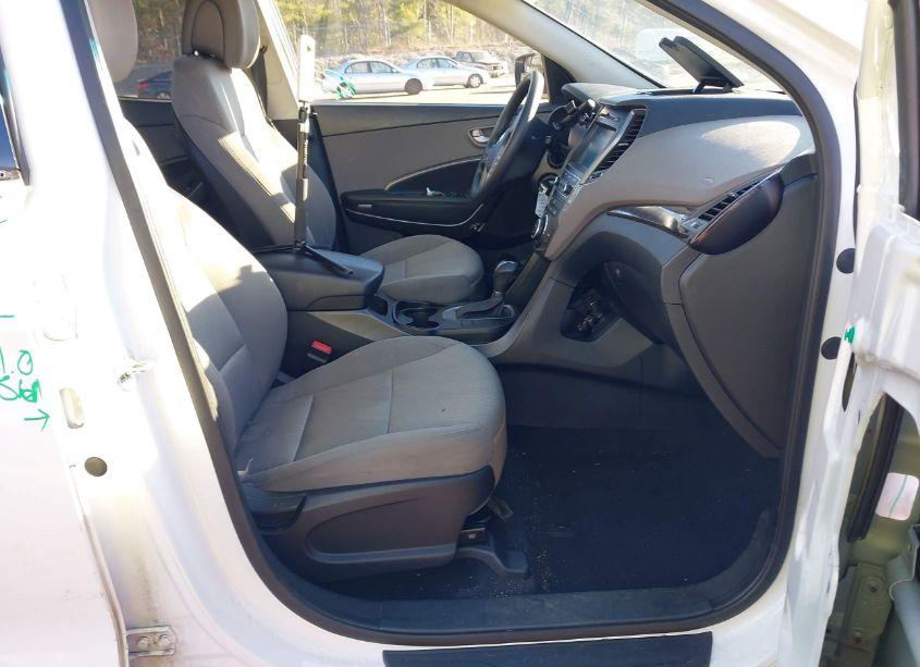 Photo 5 of 2017 Hyundai Santa FE SPORT 2.4L (VIN 5XYZUDLB8HG427061)