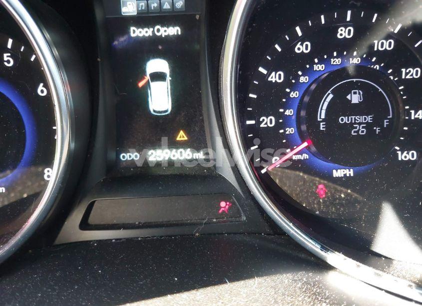 Photo 15 of 2015 Hyundai Santa FE SPORT 2.4L (VIN 5XYZUDLB9FG258763)