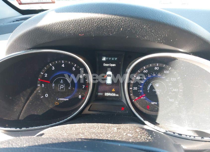 Photo 7 of 2015 Hyundai Santa FE SPORT 2.4L (VIN 5XYZUDLB9FG258763)