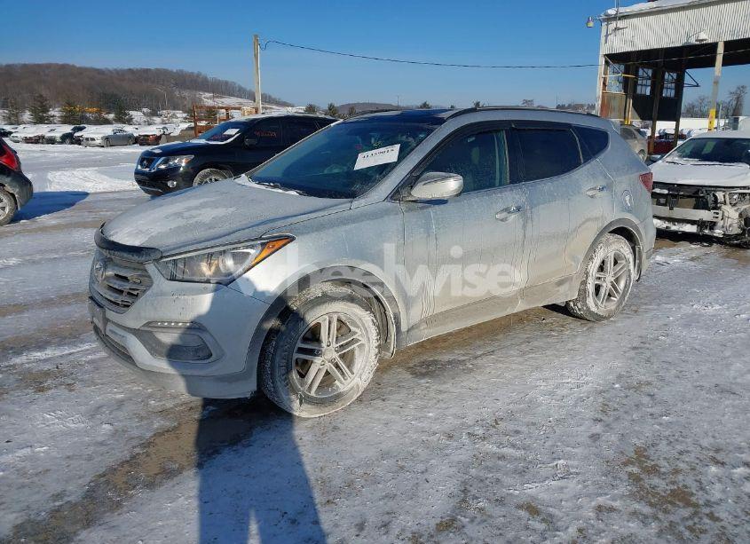 Photo 2 of 2018 Hyundai Santa FE SPORT 2.4L (VIN 5XYZUDLB9JG538014)