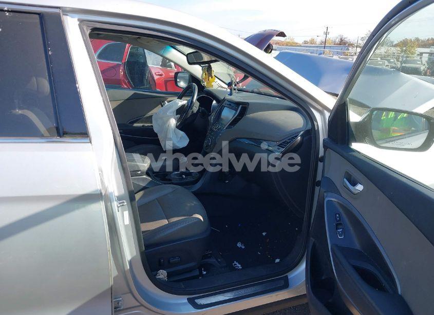 Photo 5 of 2013 Hyundai Santa FE SPORT (VIN 5XYZUDLBXDG076910)