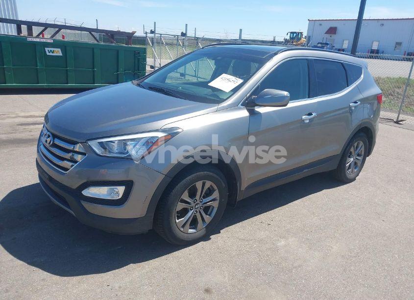 Photo 2 of 2014 Hyundai Santa FE SPORT 2.4L (VIN 5XYZUDLBXEG138517)