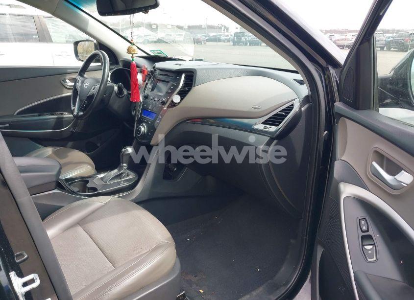 Photo 5 of 2014 Hyundai Santa FE SPORT 2.4L (VIN 5XYZUDLBXEG162476)