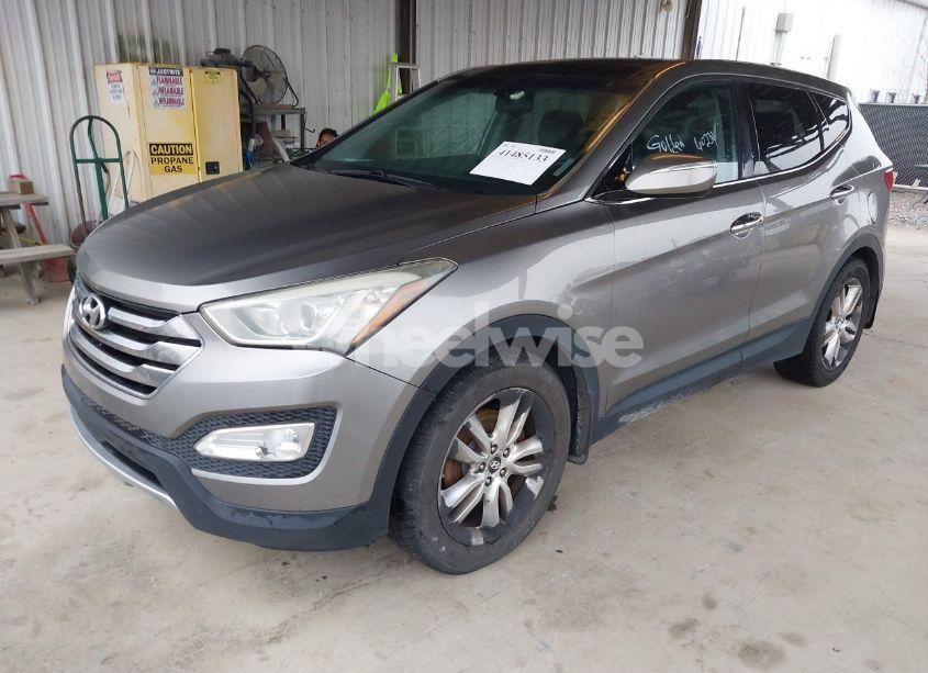 Photo 2 of 2013 Hyundai Santa FE SPORT 2.0T (VIN 5XYZW3LA7DG043570)