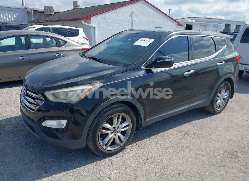 Photo 2 of 2013 Hyundai Santa FE SPORT 2.0T (VIN 5XYZW3LA8DG018404)