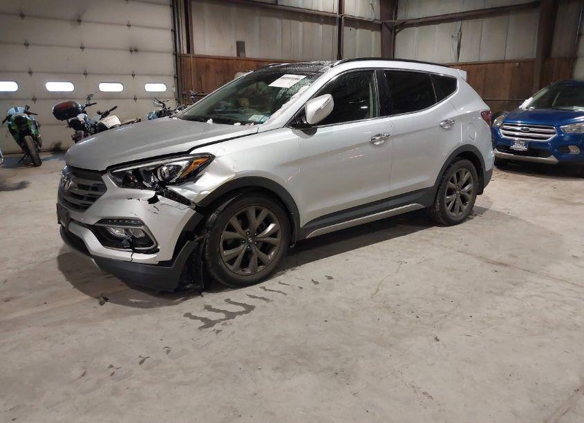 Photo 2 of 2018 Hyundai Santa FE SPORT 2.0T ULTIMATE (VIN 5XYZWDLA0JG537643)