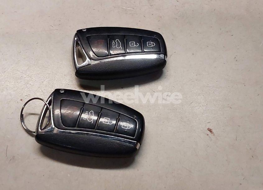 Photo 11 of 2018 Hyundai Santa FE SPORT 2.0T ULTIMATE (VIN 5XYZWDLA0JG566835)