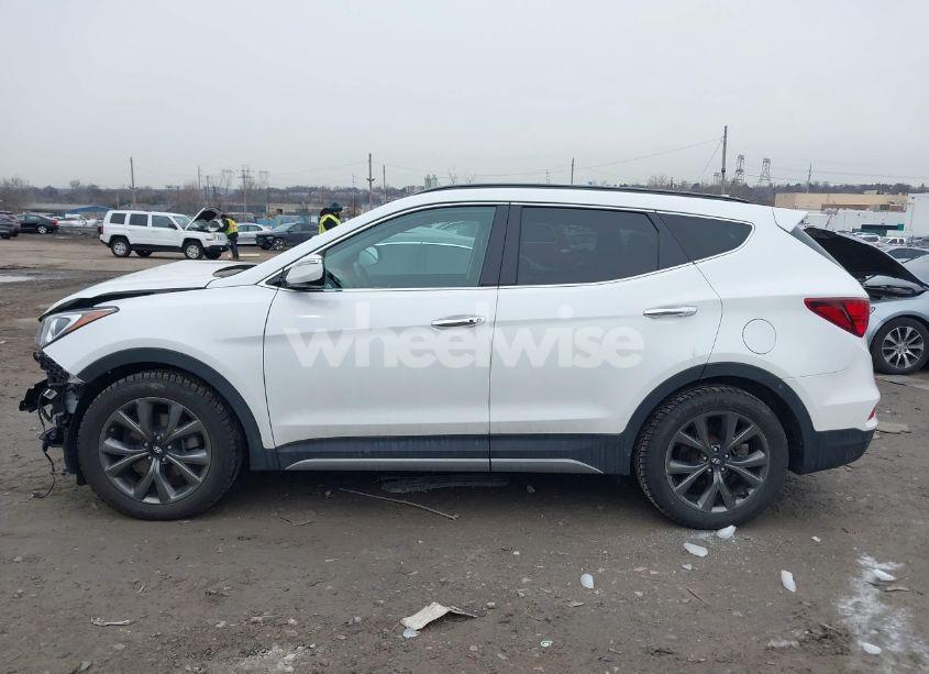 Photo 13 of 2017 Hyundai Santa FE SPORT 2.0T ULTIMATE (VIN 5XYZWDLA2HG477455)