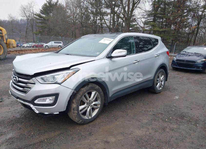 Photo 2 of 2013 Hyundai Santa FE SPORT 2.0T (VIN 5XYZWDLA4DG052362)