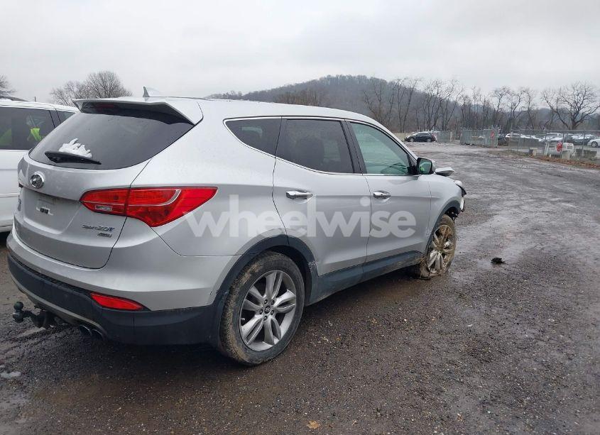 Photo 4 of 2013 Hyundai Santa FE SPORT 2.0T (VIN 5XYZWDLA4DG052362)