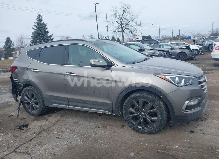 Photo 13 of 2017 Hyundai Santa FE SPORT 2.0T ULTIMATE (VIN 5XYZWDLA4HG388437)