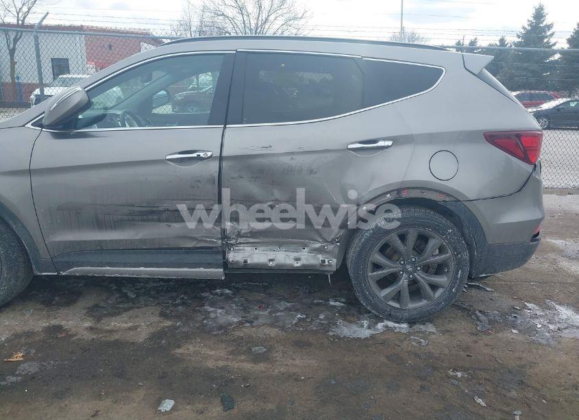 Photo 6 of 2017 Hyundai Santa FE SPORT 2.0T ULTIMATE (VIN 5XYZWDLA4HG388437)