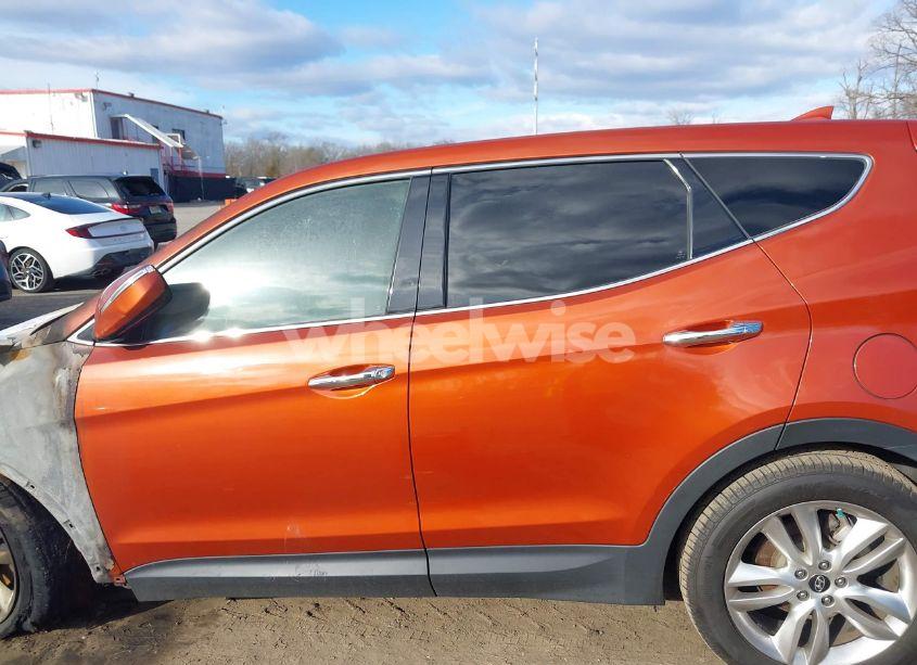 Photo 14 of 2013 Hyundai Santa FE SPORT 2.0T (VIN 5XYZWDLA6DG094645)