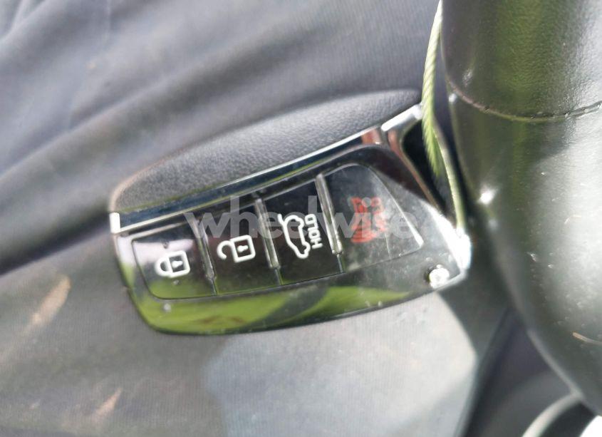 Photo 11 of 2017 Hyundai Santa FE SPORT 2.0T ULTIMATE (VIN 5XYZWDLA6HG502549)